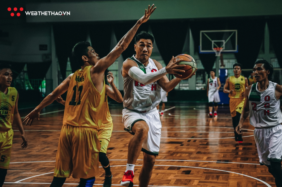 Giải Bóng rổ Vô địch TP HCM 2019: Mưa 3 điểm của Quận 5 thẳng tay loại Quận 11 Giải Bóng rổ Vô địch TP HCM 2019: Mưa 3 điểm của Quận 5 thẳng tay loại Quận 11